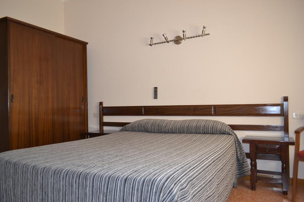 Hostal L'Esplai Viladamat Zimmer foto