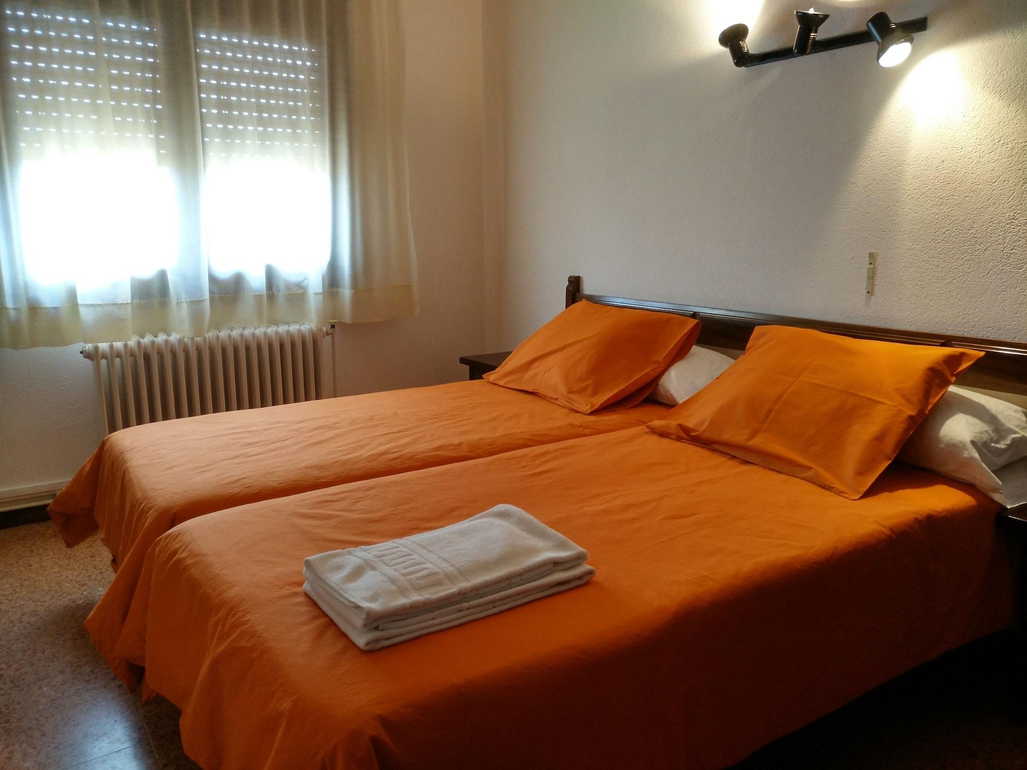 Hostal L'Esplai Viladamat Exterior foto