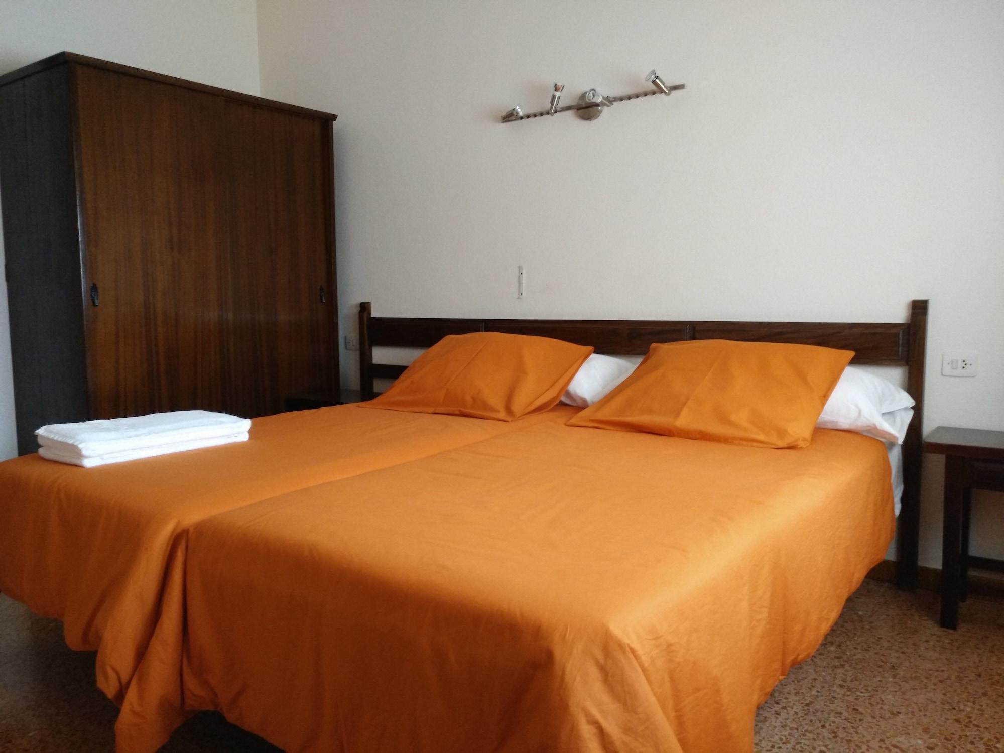 Hostal L'Esplai Viladamat Exterior foto
