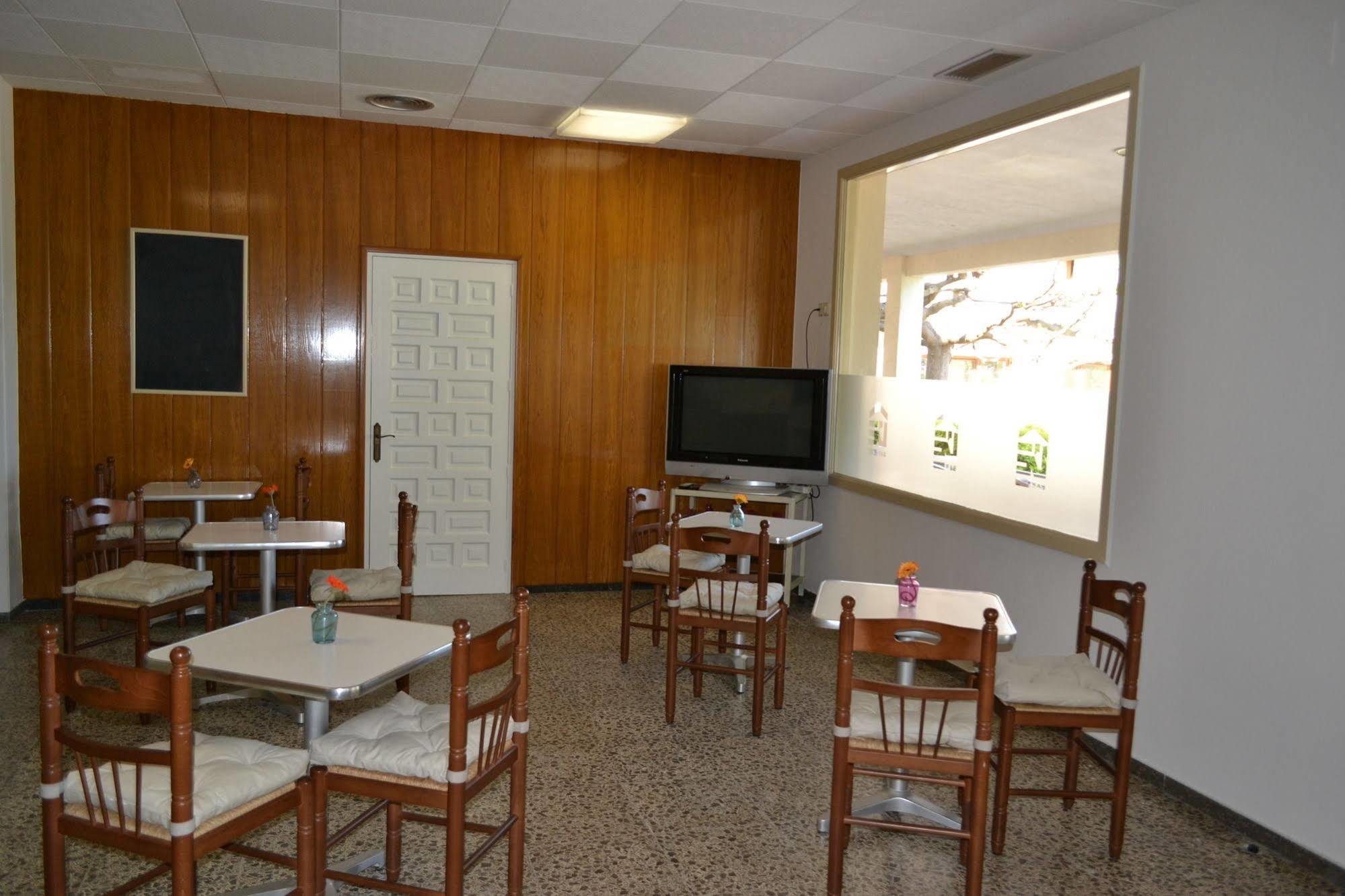 Hostal L'Esplai Viladamat Exterior foto